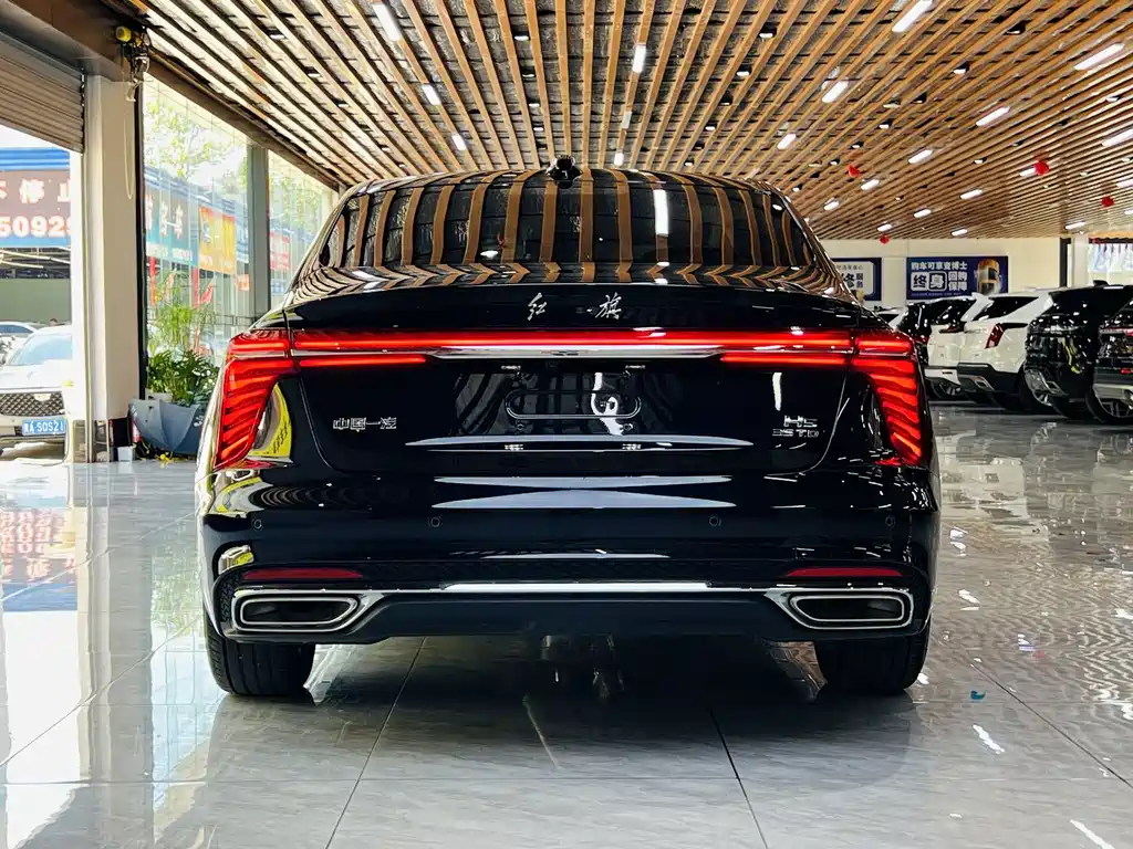 Hongqi Hongqi H5 — миниатюра 14