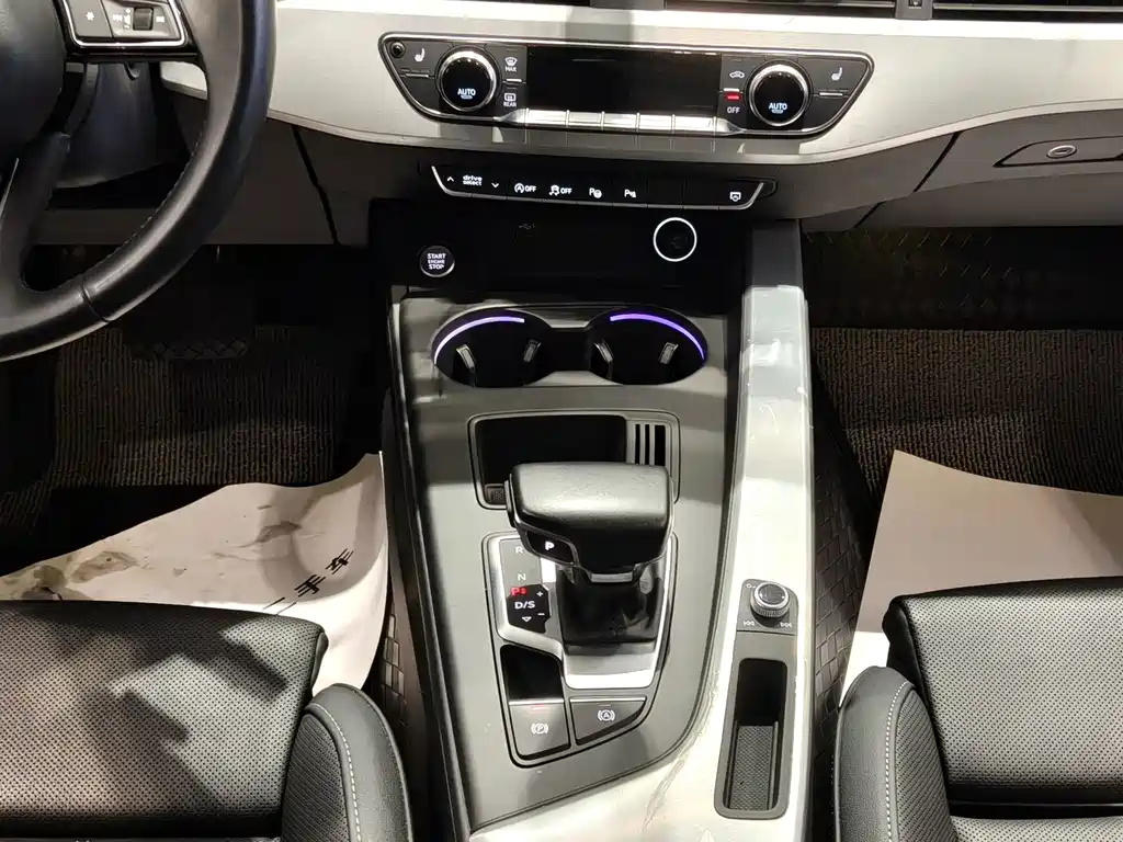 Audi A4L — миниатюра 12