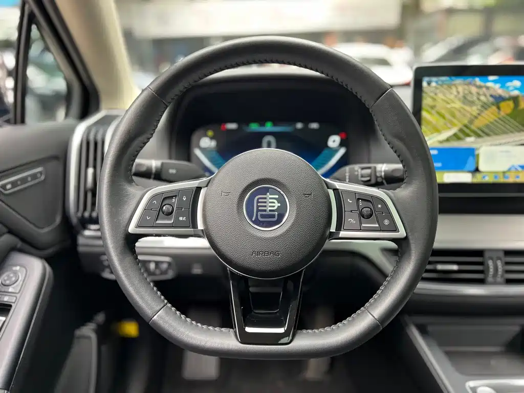 BYD Tang — миниатюра 11