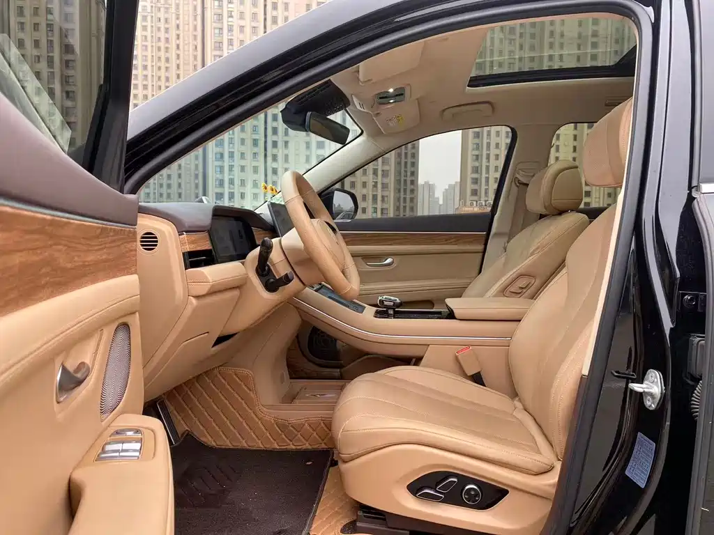 AITO ASK THE WORLD M7