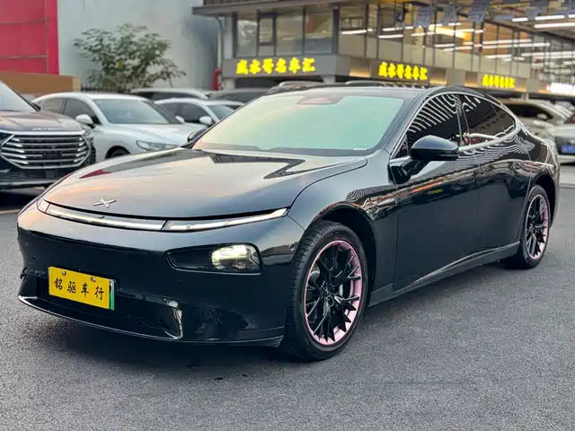 XPeng P7