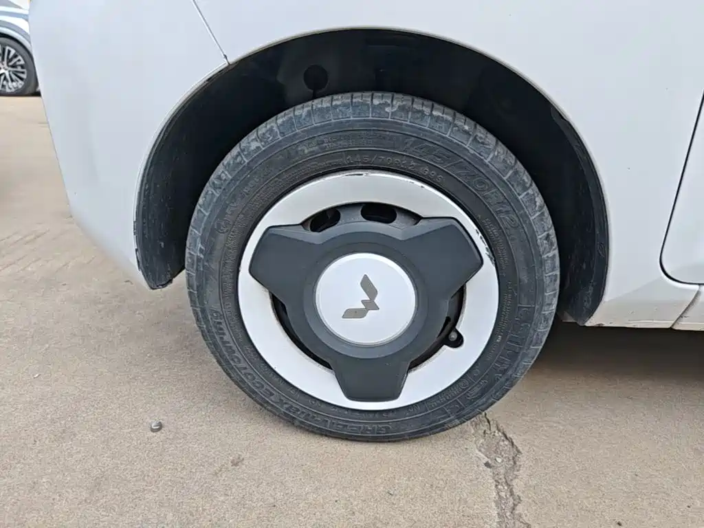 Wuling MINIEV — миниатюра 23