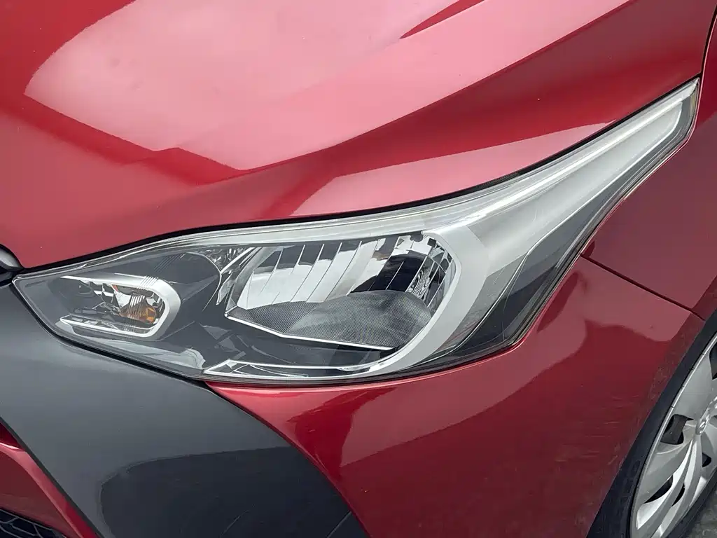 Toyota Yaris L — миниатюра 9