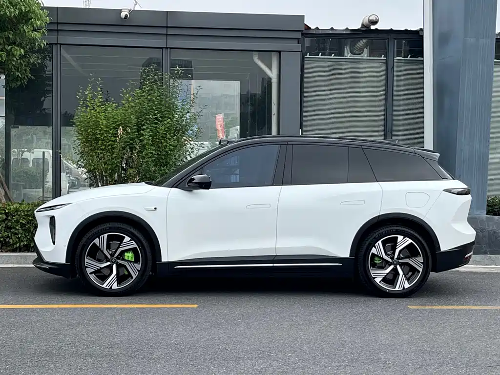 NIO ES6 — миниатюра 3