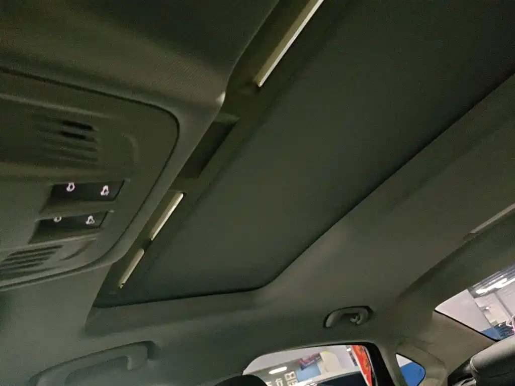 Buick Verano — миниатюра 18