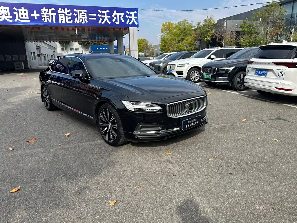Volvo S90 — миниатюра 3