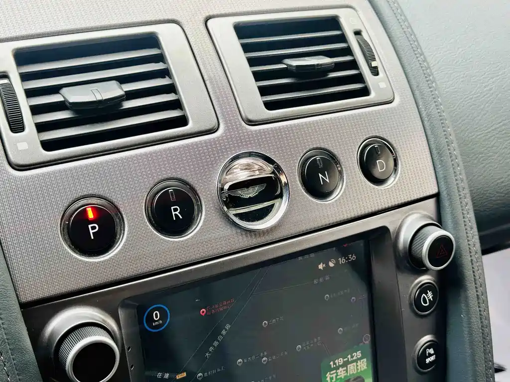 Aston Martin Rapide 6.0L, фото 11