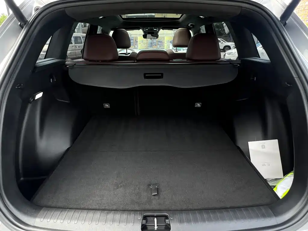 Geely Xingyue L — миниатюра 27