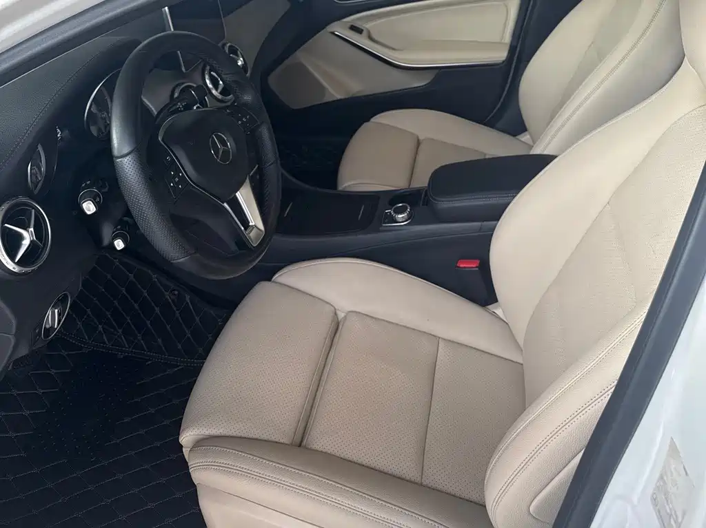 Mercedes-Benz GLA — миниатюра 9