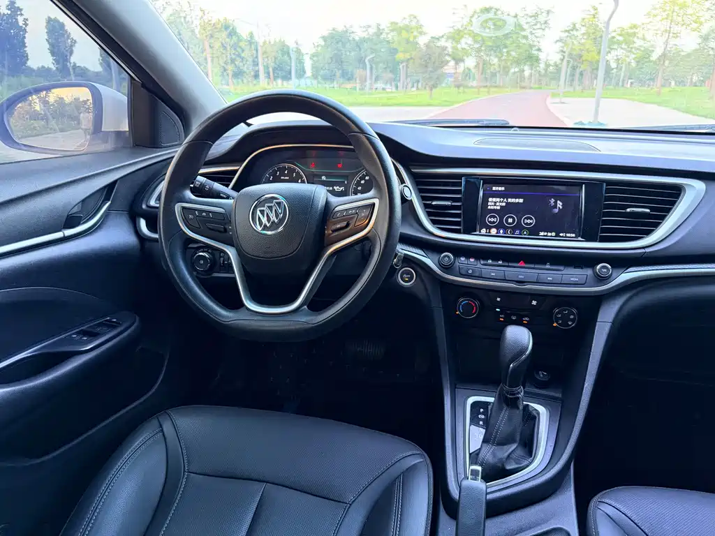 Buick Excelle — миниатюра 11