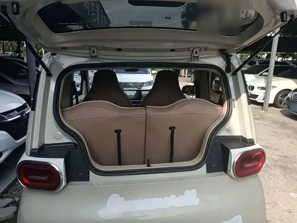 Wuling MINIEV — миниатюра 19