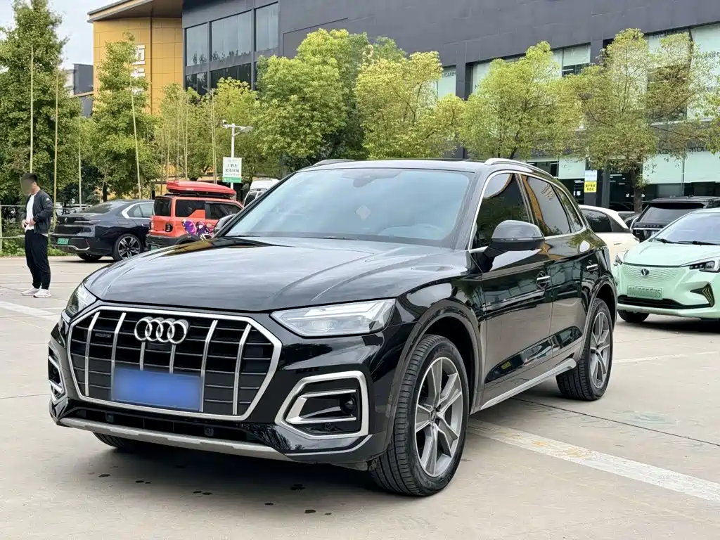 奥迪Q5L 2022款 45T 豪华致雅型 2022