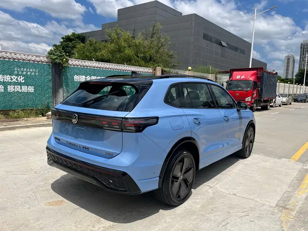 Volkswagen Tiguan L L 2024 PRO 330TSI R-Line