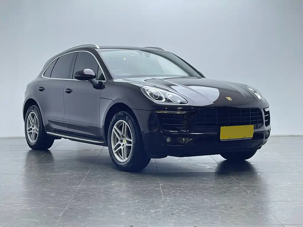 Porsche Macan — миниатюра 3