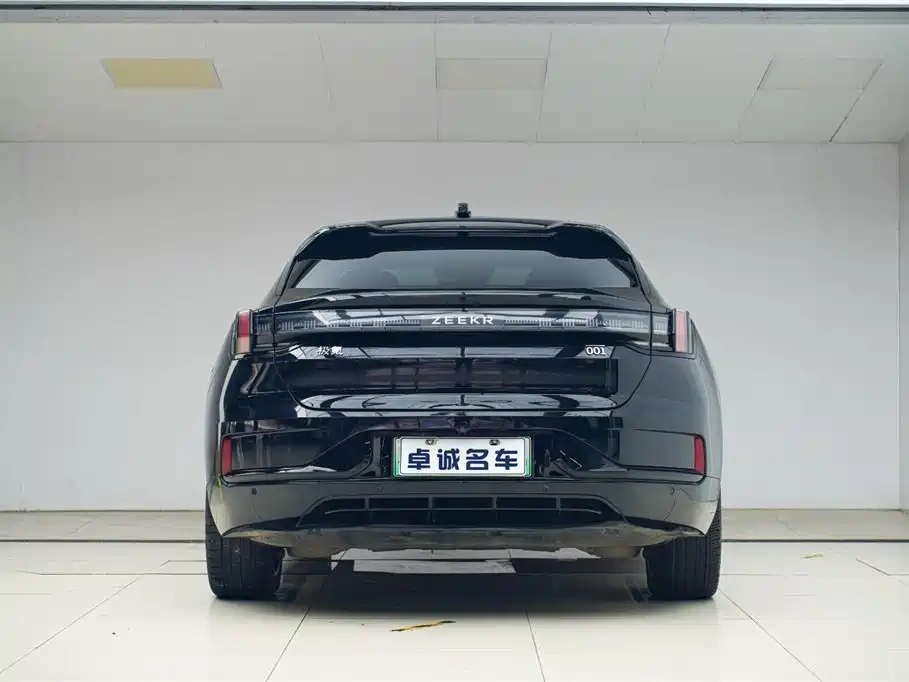 ZEEKR EXTREME KRYPTON 001