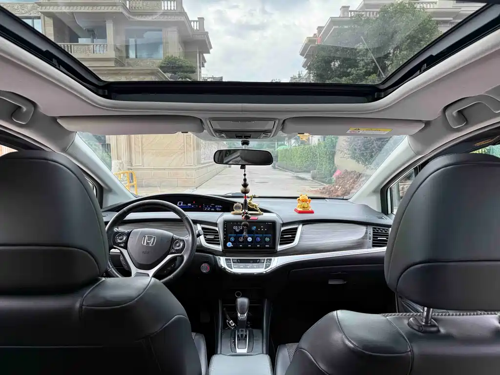 Honda Jade — миниатюра 6