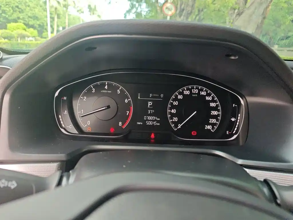 Honda Accord — миниатюра 7