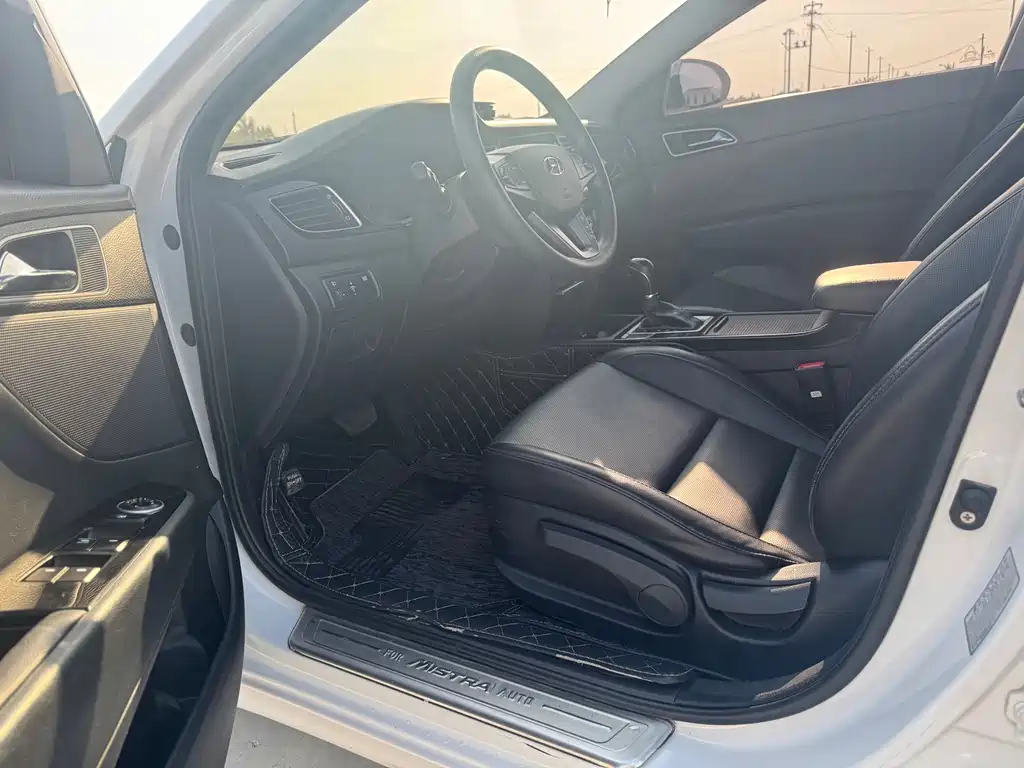 Hyundai Mistra — миниатюра 4
