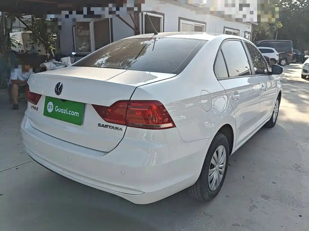 Volkswagen Santana — миниатюра 7