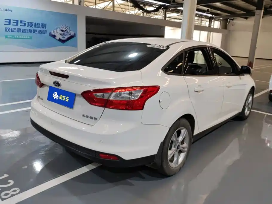 Ford Focus — миниатюра 3