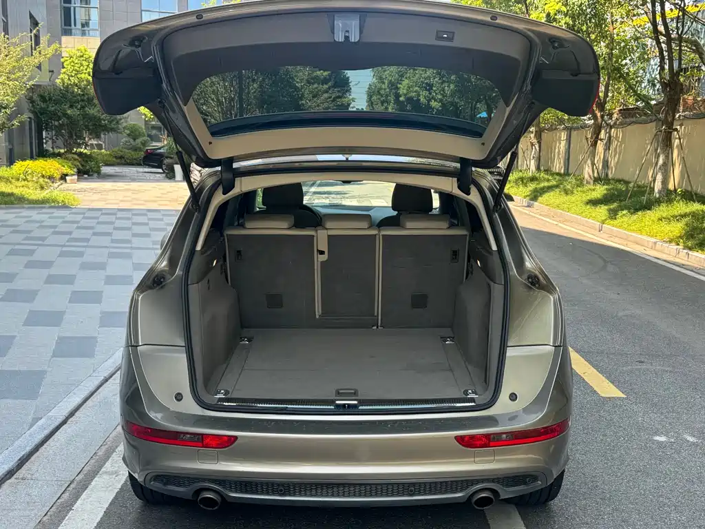 Audi Q5 (Import) 3.2FSI Sport Edition, фото 10