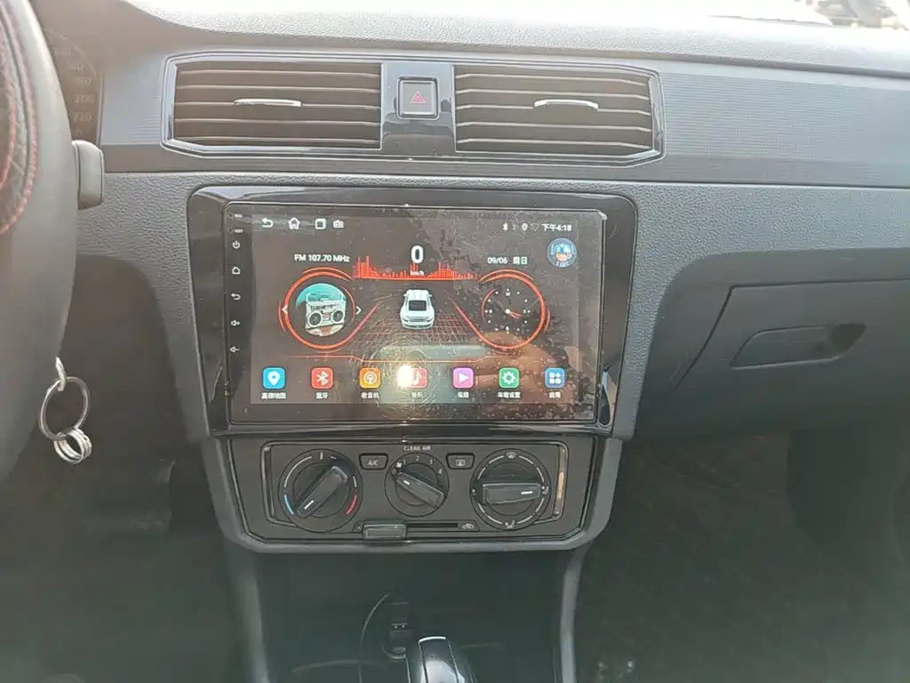 Volkswagen Santana — миниатюра 13