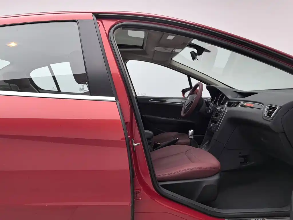 Peugeot 308 — миниатюра 23