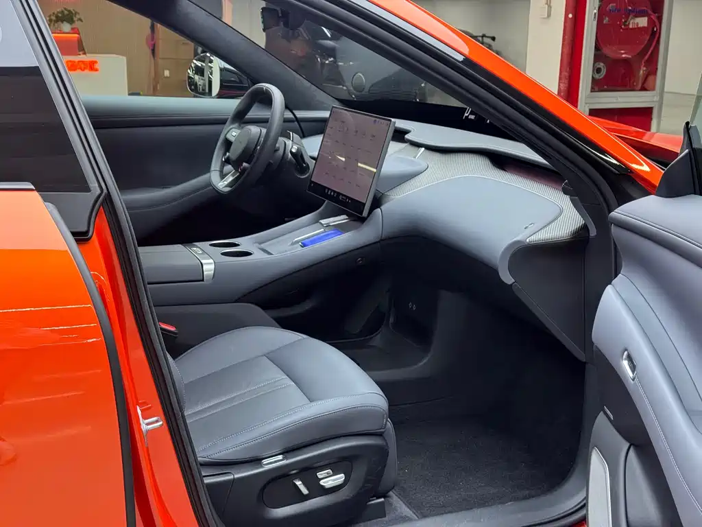 XIAOMI CAR XIAOMI YU7