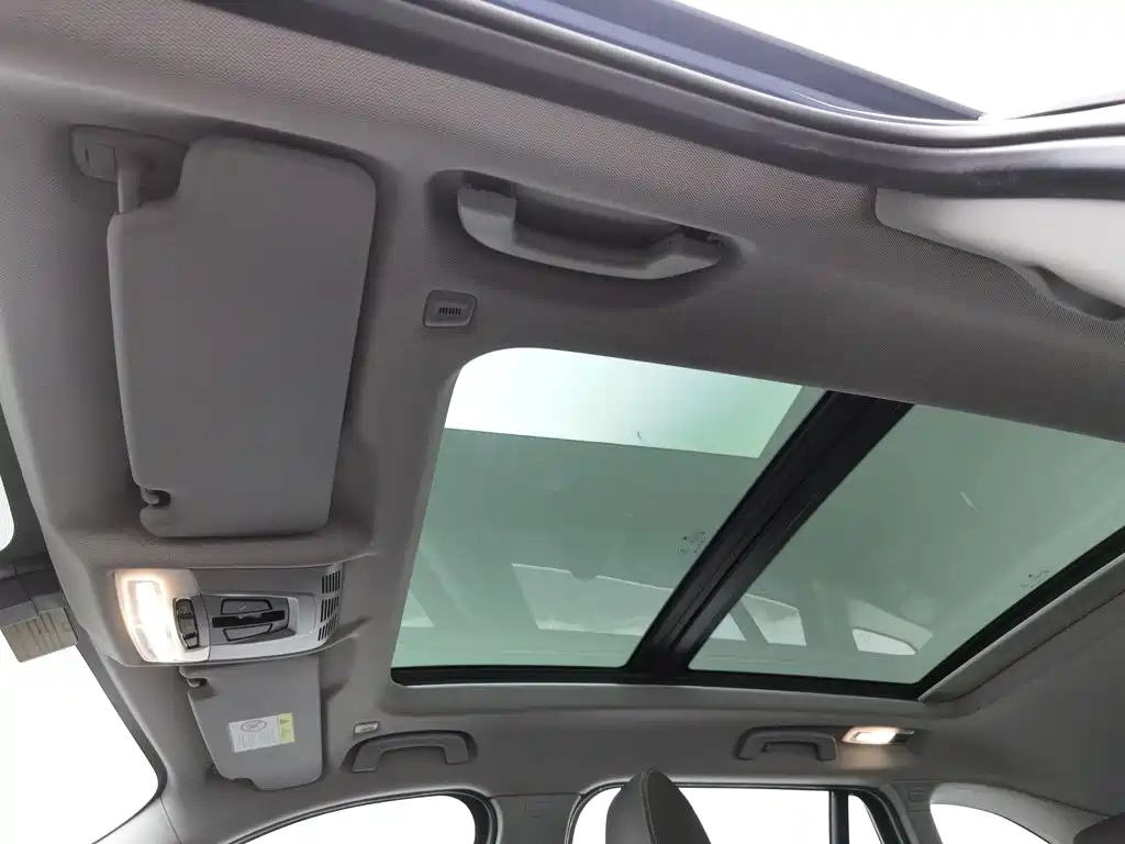 BMW X1 — миниатюра 14