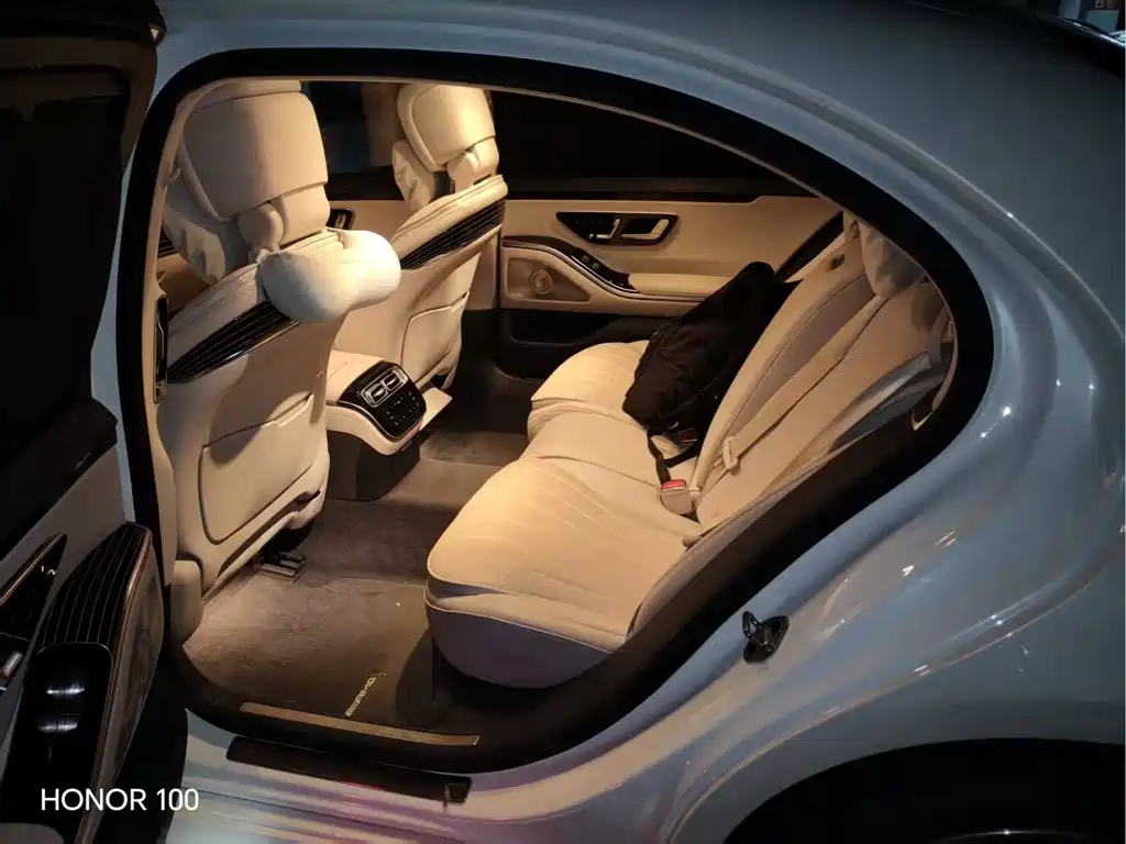Mercedes-Benz S-Class — миниатюра 5