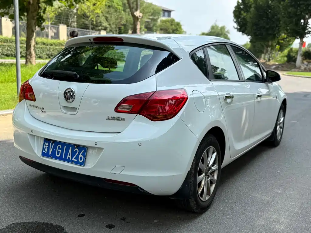 Buick Excelle — миниатюра 9