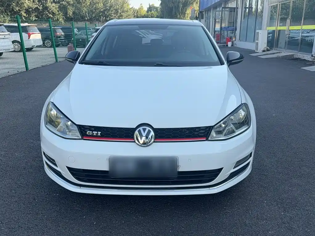 Volkswagen Golf — миниатюра 4