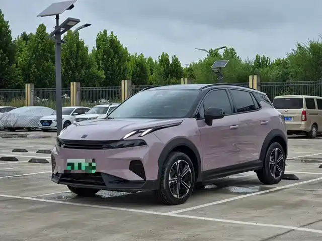 2024 Lynk & Co 06