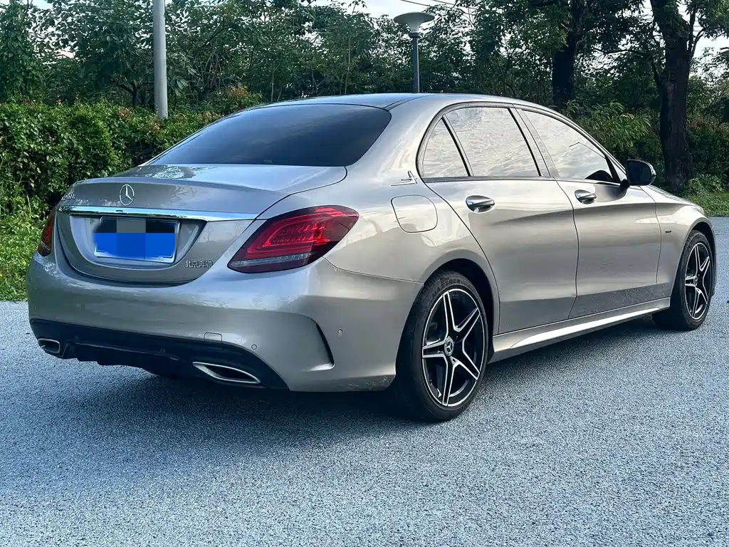 Mercedes-Benz C-Class — миниатюра 4