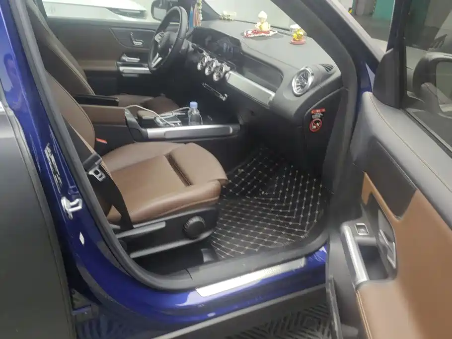 Mercedes-Benz GLB — миниатюра 8