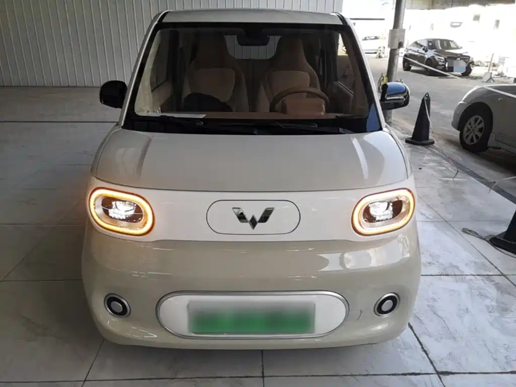 Wuling MINIEV — миниатюра 3
