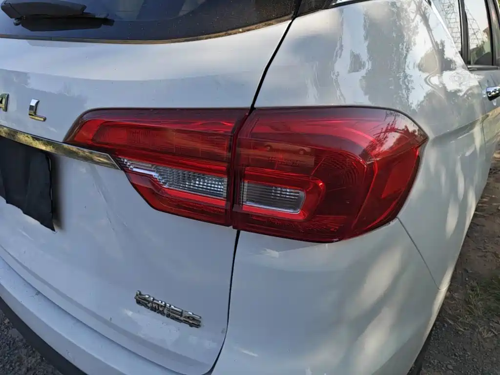 Haval M6 — миниатюра 8