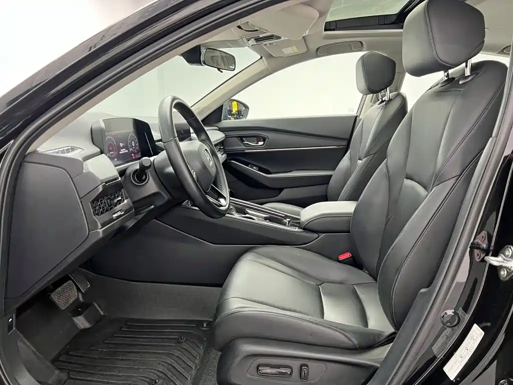 Honda Accord — миниатюра 14