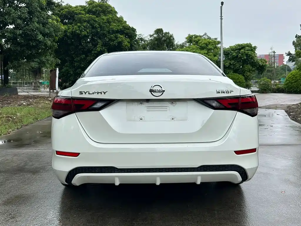 Nissan Sylphy — миниатюра 5