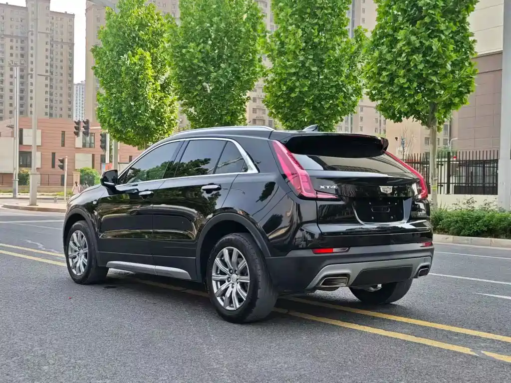 Cadillac XT4 — миниатюра 7