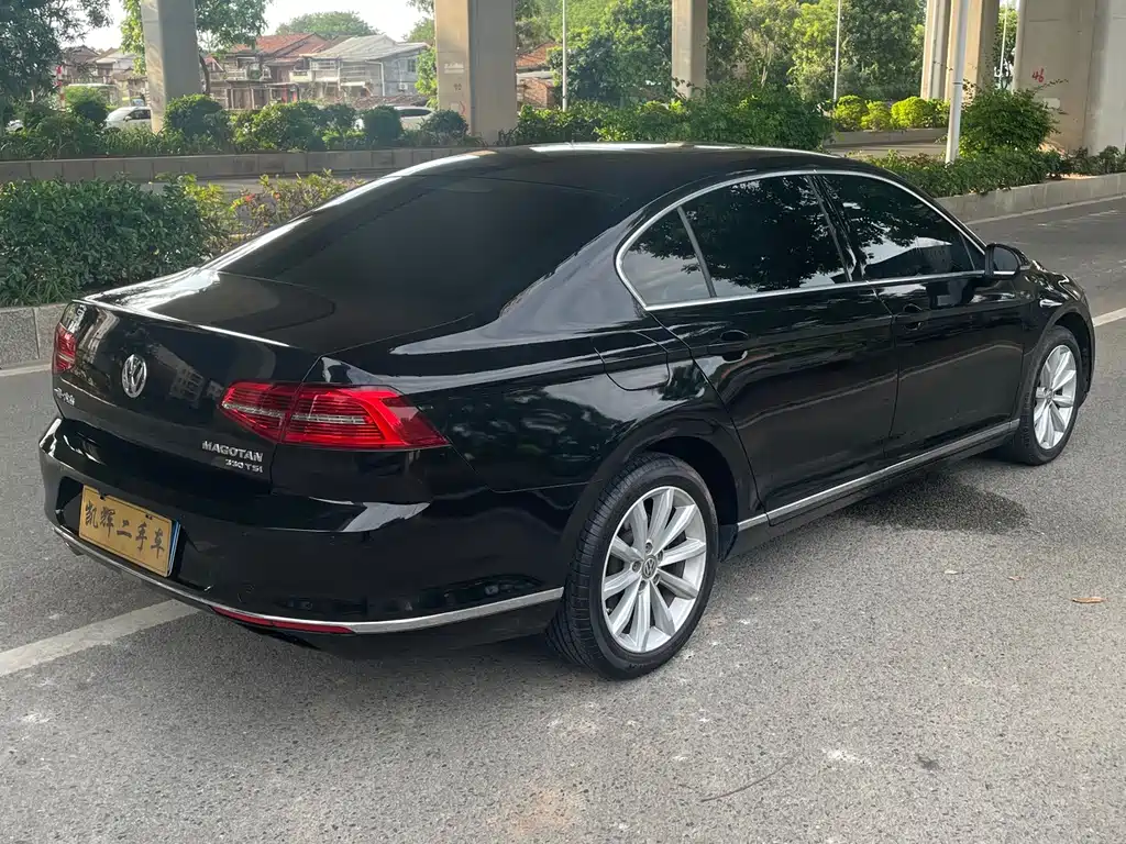 Volkswagen Magotan — миниатюра 10