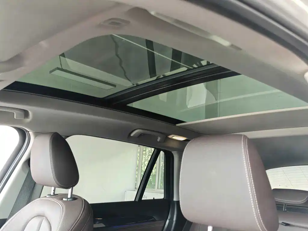 BMW X1 — миниатюра 5