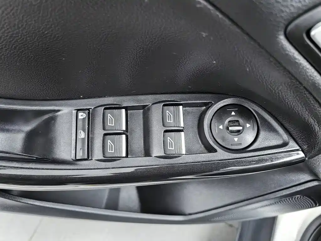 Ford Focus — миниатюра 9