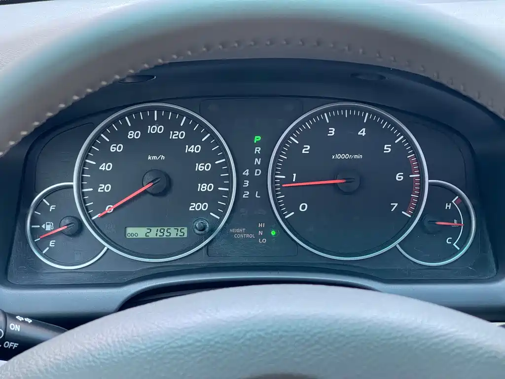 Toyota Prado — миниатюра 13