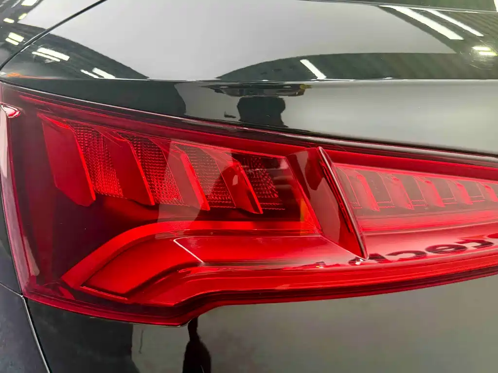 Audi Q5L — миниатюра 6