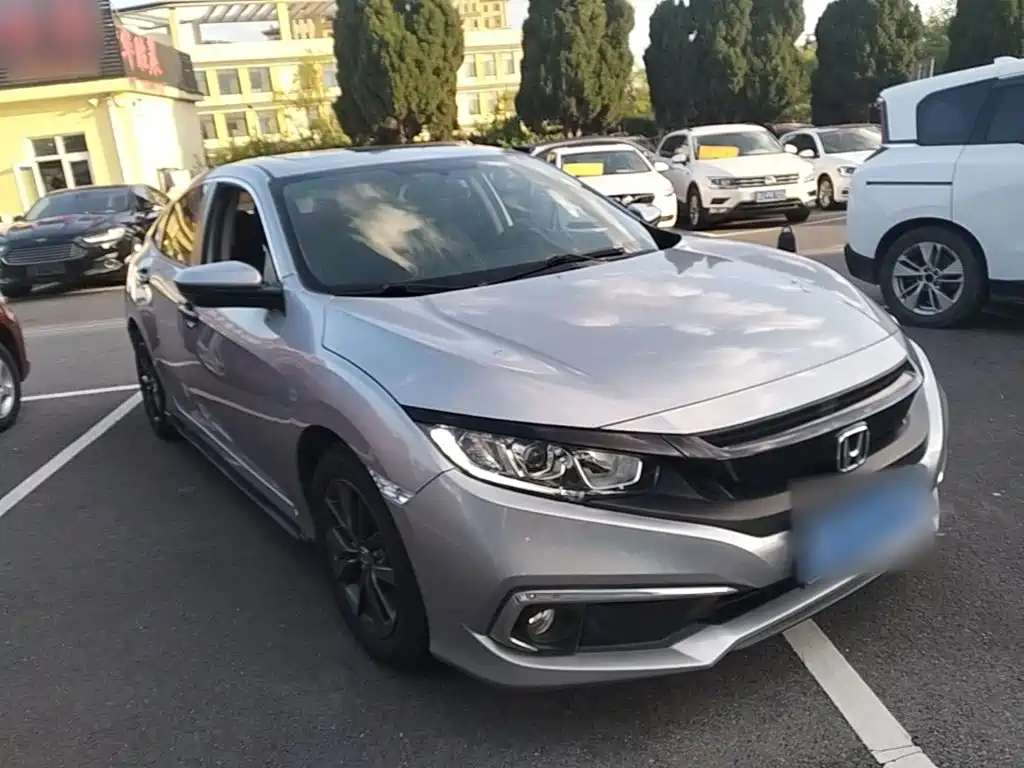 Honda Civic — миниатюра 4