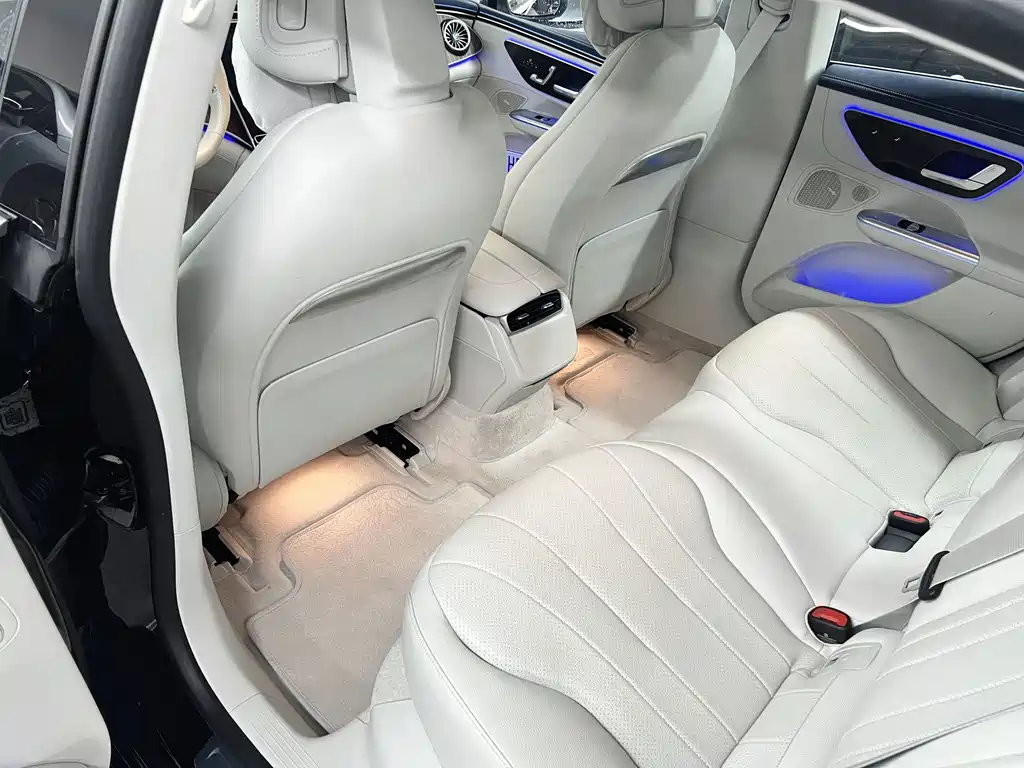 Mercedes-Benz EQE — миниатюра 13