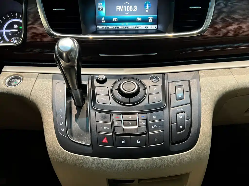 Buick GL8 2018 28T Luxury VI