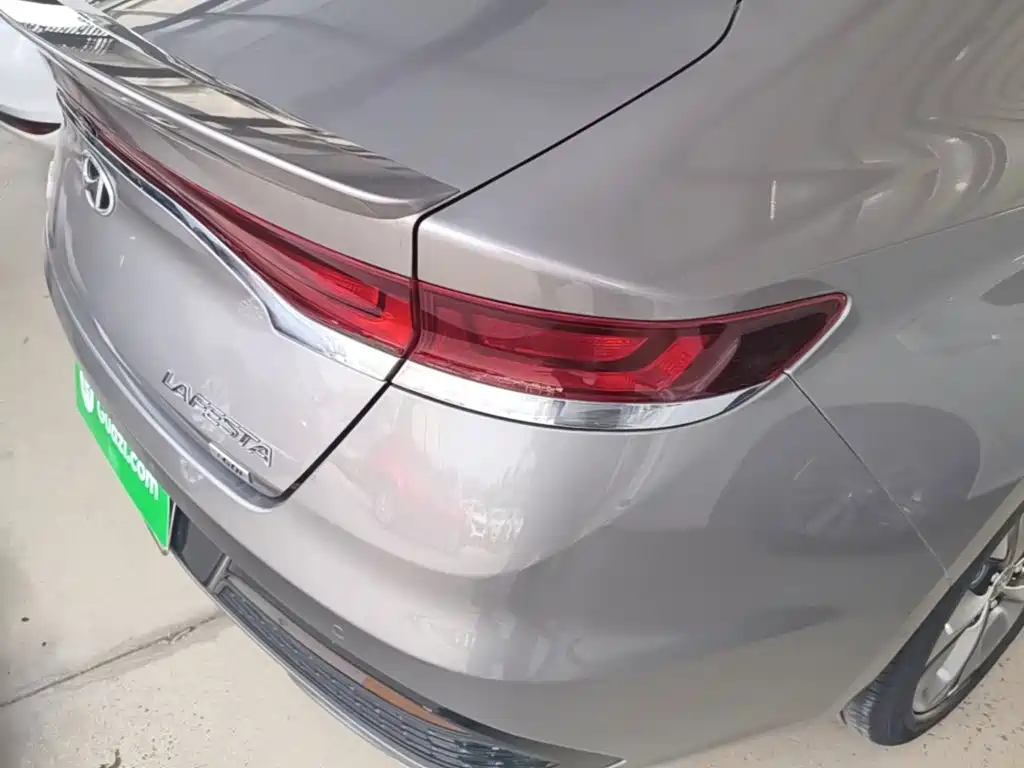 Hyundai Fista — миниатюра 8