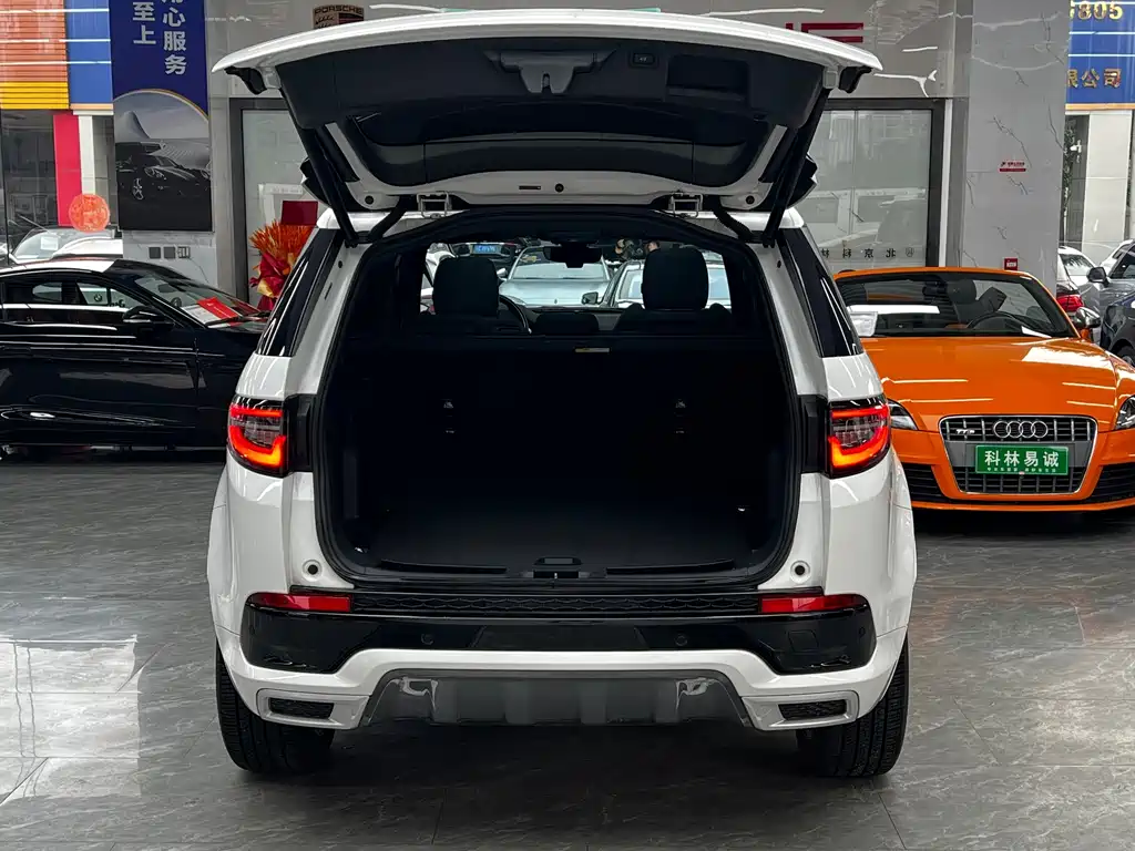 Land Rover Discovery Sport — миниатюра 28